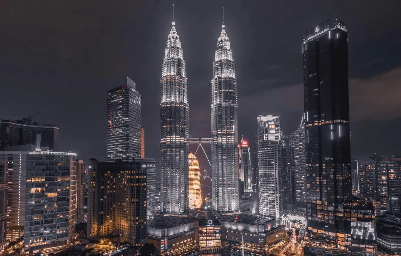 Photo wallpaper city, lights, night, Kuala Lumpur, buildings, Malaysia, Petronas Towers
