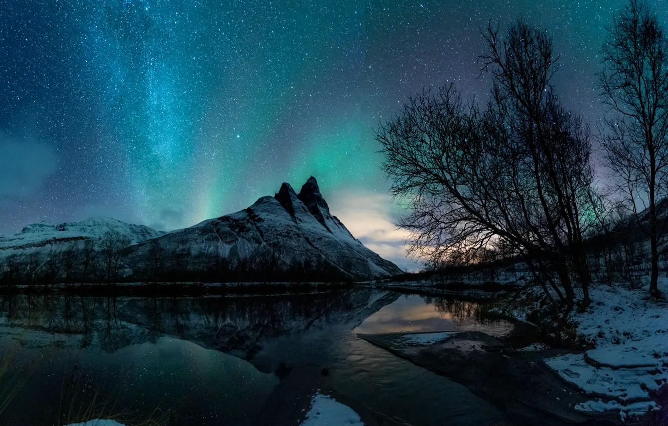 Photo wallpaper winter, snow, trees, mountains, night, reflection, Northern lights, pond
