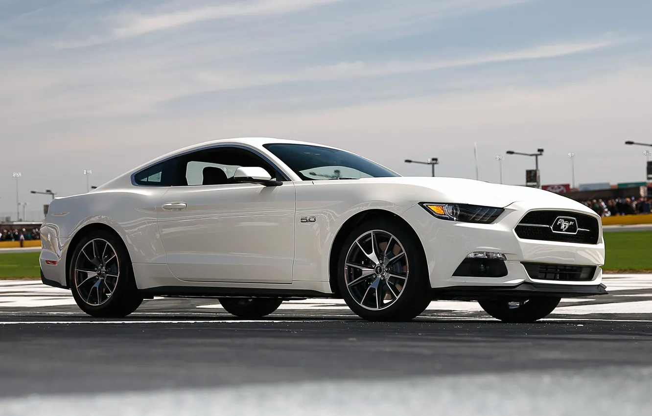 Photo wallpaper Mustang, 2015