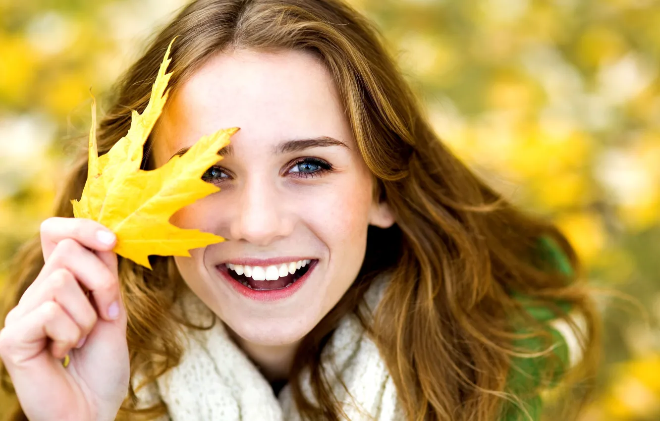 Photo wallpaper autumn, leaves, girl, joy, yellow, smile, background, Wallpaper