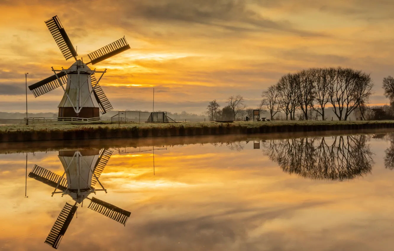 Photo wallpaper Holland, Groningen, Lutsborg