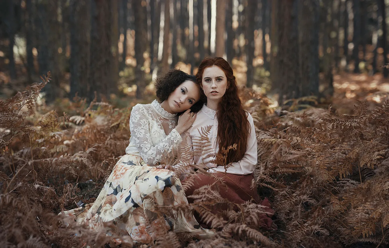 Photo wallpaper autumn, forest, girl