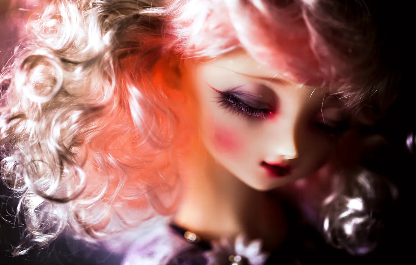 Photo wallpaper light, close-up, face, eyelashes, the dark background, hair, toy, portrait