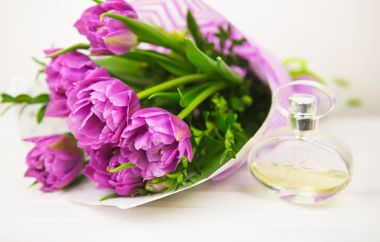 Photo wallpaper bouquet, tulips, bottle