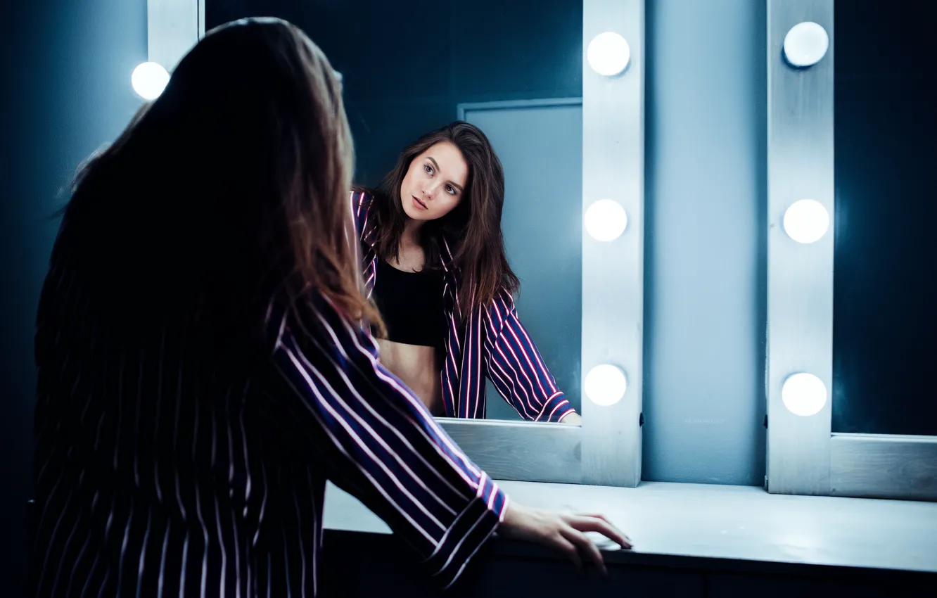 Photo wallpaper look, girl, reflection, hair, mirror, Lenar Abdrakhmanov, Nastya Kurosawa