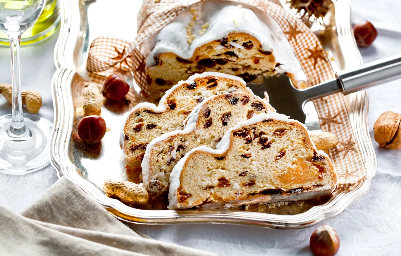 Photo wallpaper nuts, cupcakes, dried apricots, Stollen