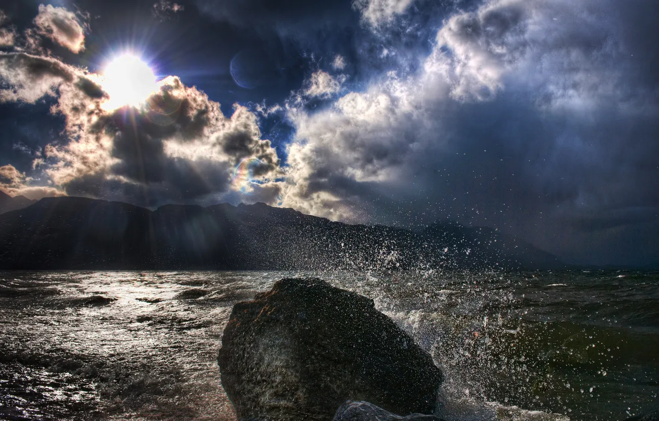 Photo wallpaper STONE, WATER, The OCEAN, The SKY, DROPS, The SUN, CLOUDS, SQUIRT