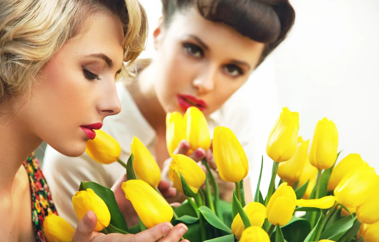 Photo wallpaper flowers, girls, face, tulips
