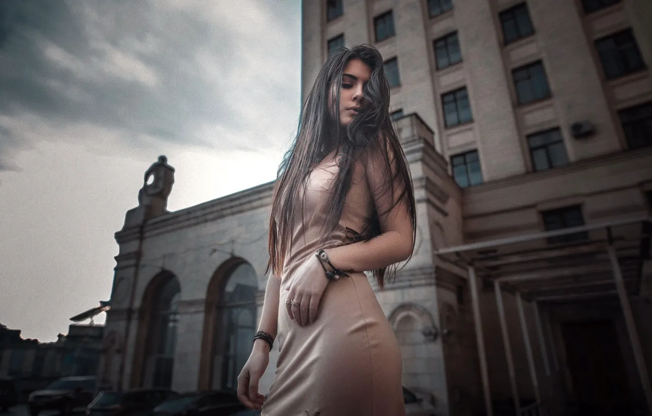 Photo wallpaper dress, portrait, rear view, Women Outdoors