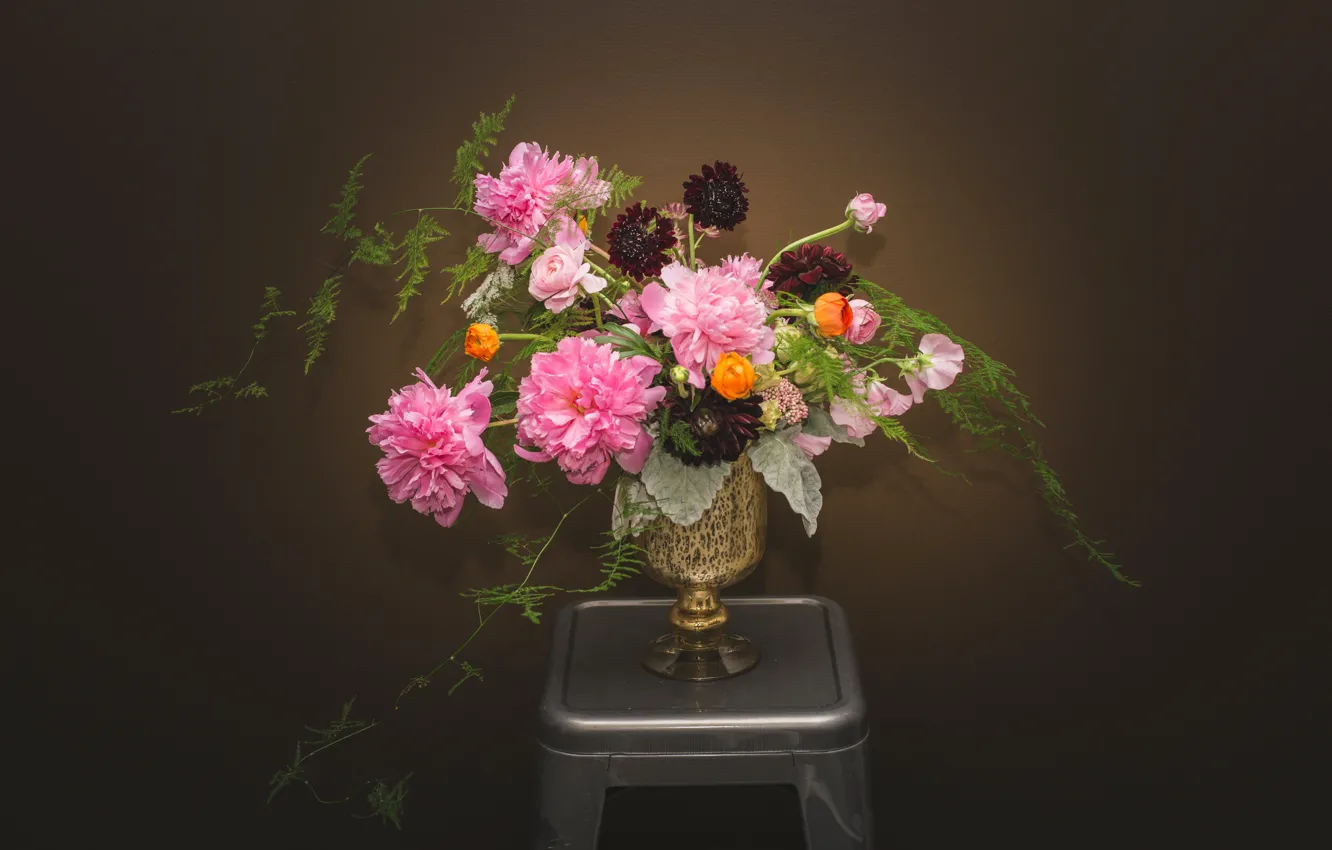 Photo wallpaper bouquet, vase, peonies