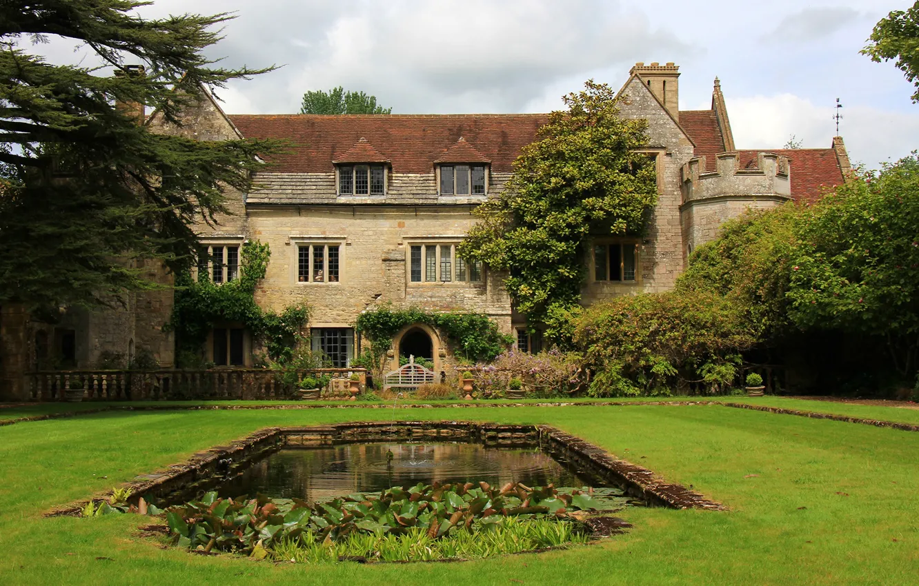 Photo wallpaper greens, grass, trees, pond, lawn, England, home, garden