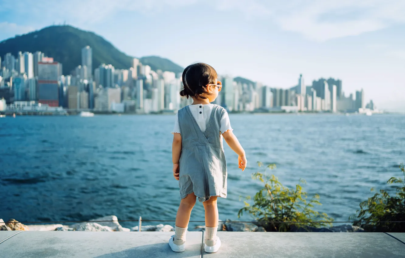 Photo wallpaper Hong Kong, girl, China, back, promenade, Hong Kong, Embankment, West Kowloon