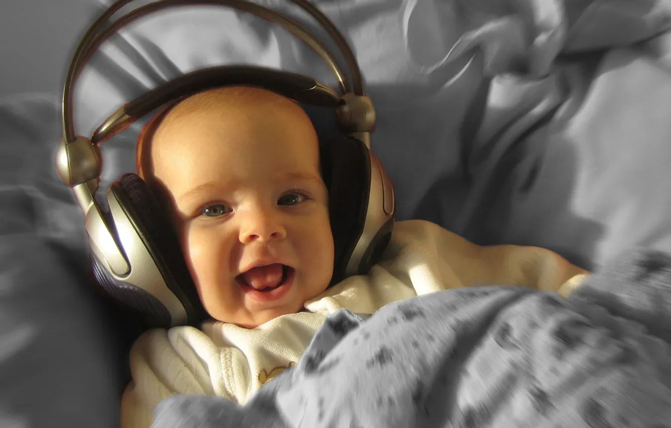 Photo wallpaper children, music, headphones