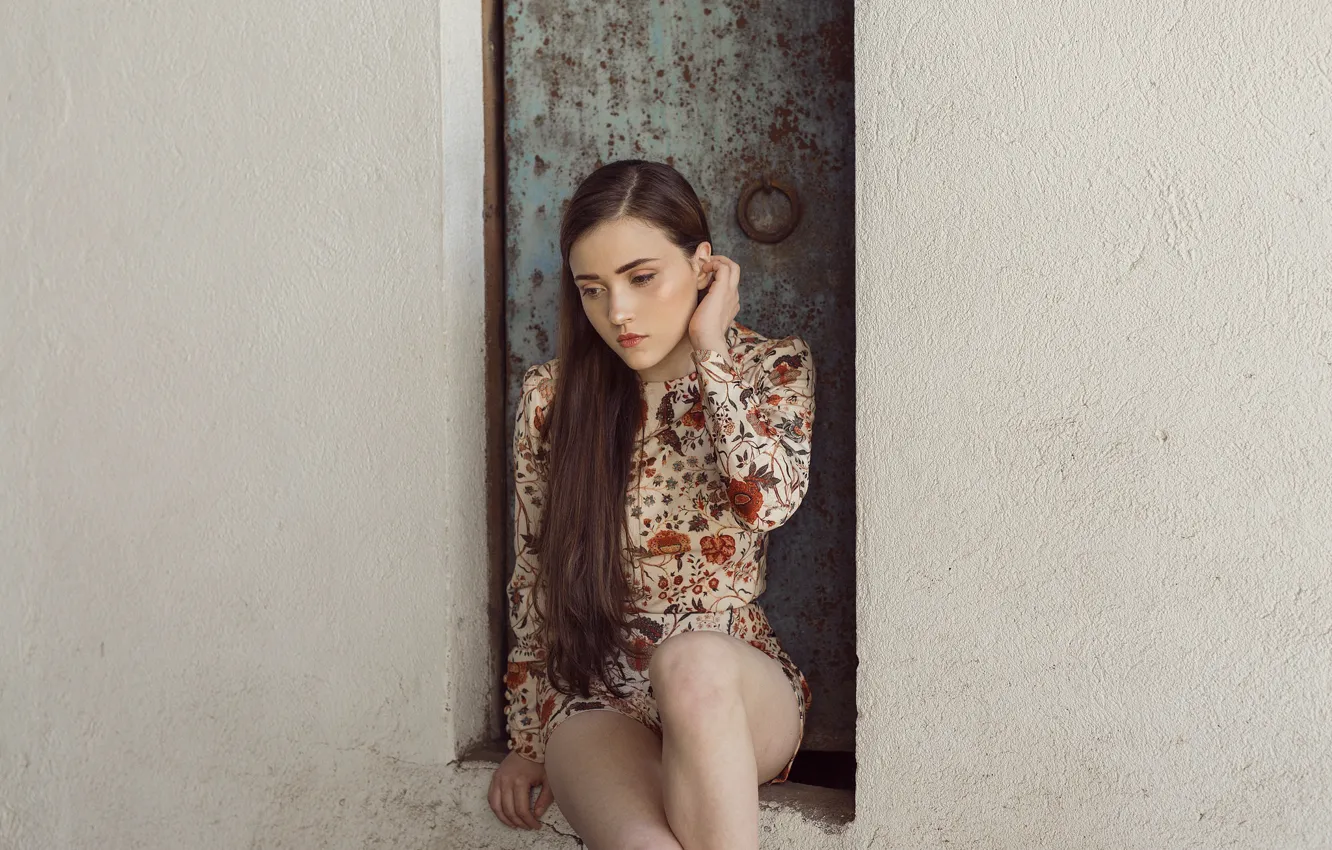 Photo wallpaper girl, background, sitting