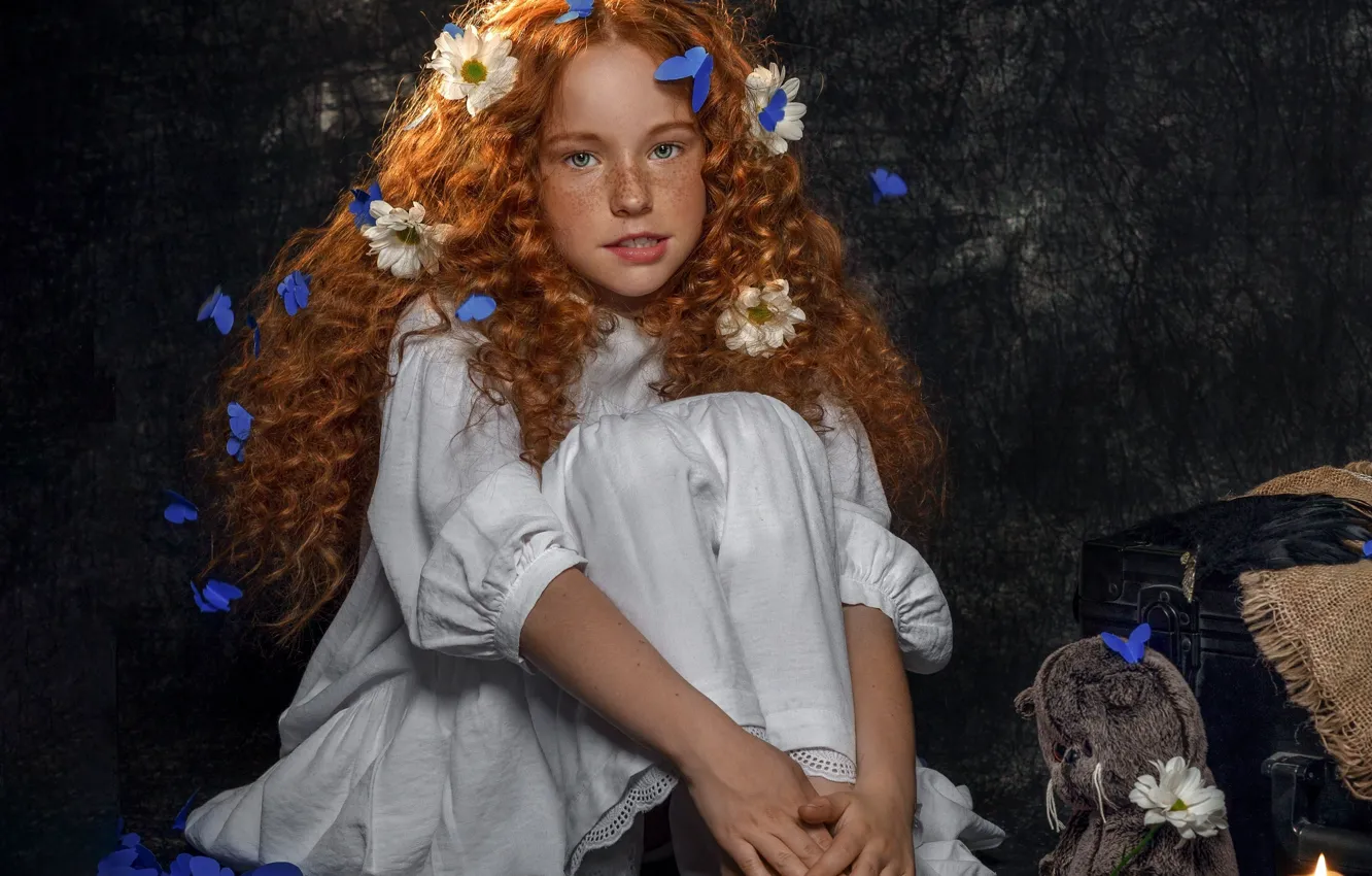 Photo wallpaper flowers, girl, red