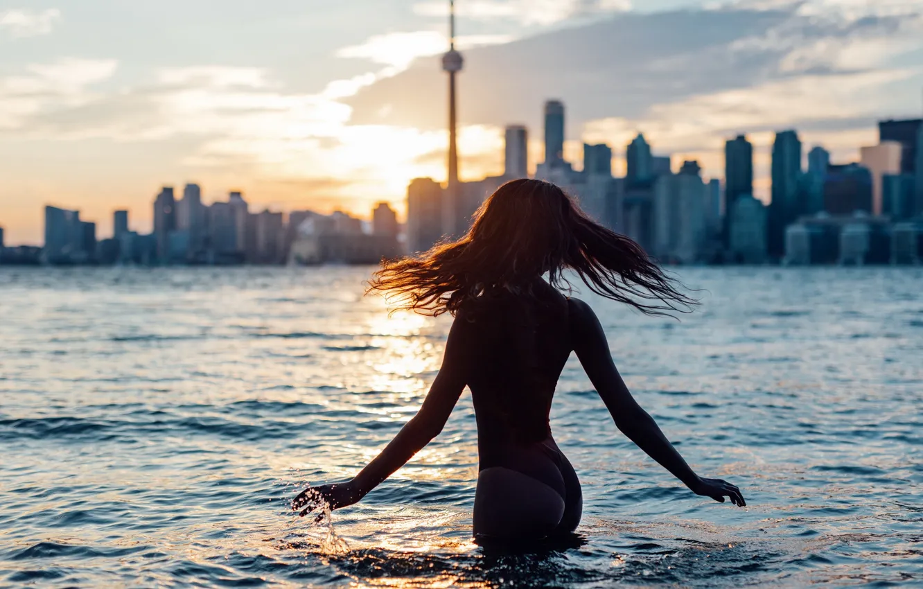Photo wallpaper swimsuit, the city, hair, home, figure, silhouette, Canada, Toronto