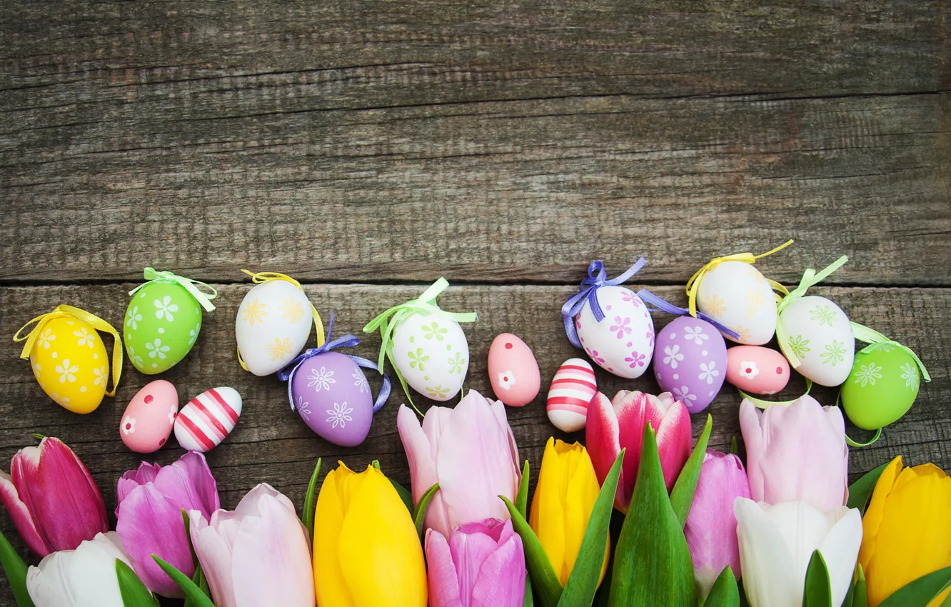 Photo wallpaper flowers, eggs, colorful, Easter, tulips, wood, pink, flowers