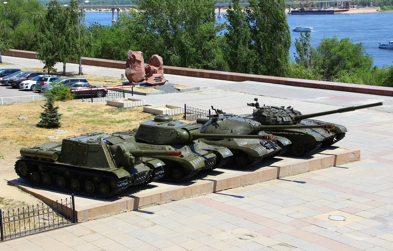 Photo wallpaper trees, top, tank, The is-2, Volga, SAU, ISU-152, T-72