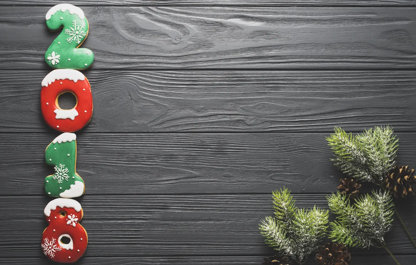 Photo wallpaper spruce, cookies, tsyfry, the new year 2018