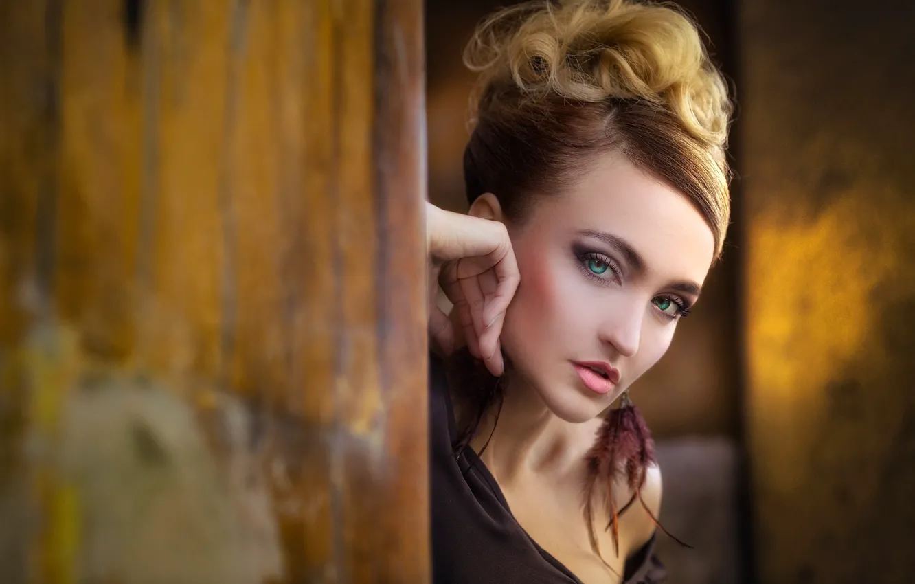 Photo wallpaper eyes, look, girl, light, wall, portrait