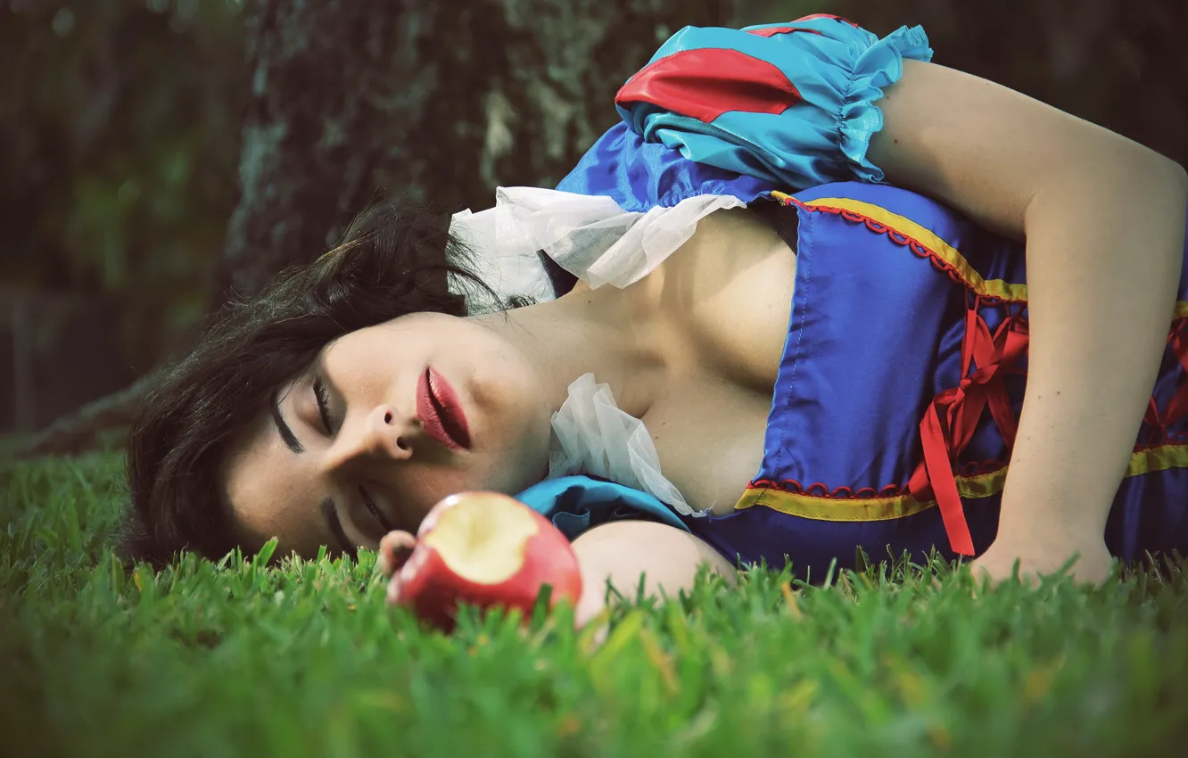 Photo wallpaper girl, apples, the situation