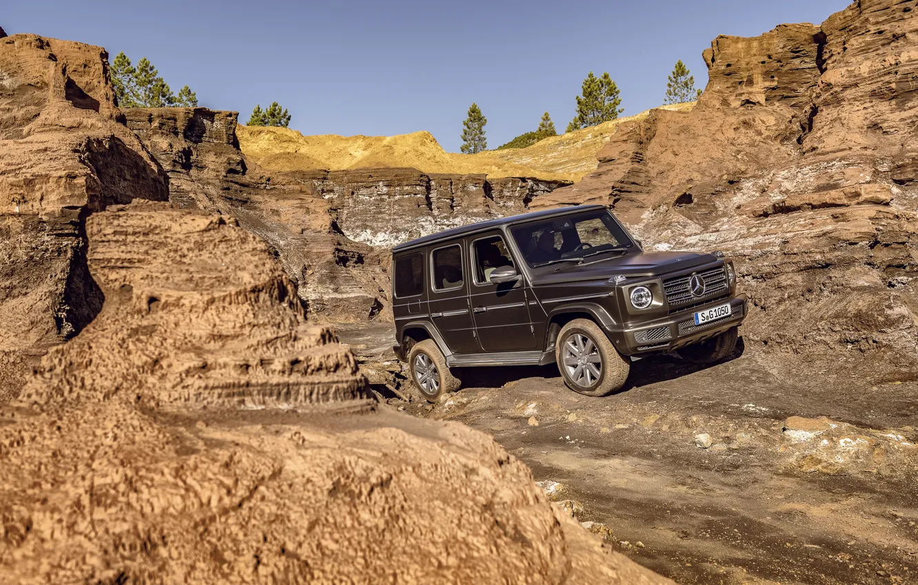 Photo wallpaper movement, Mercedes-Benz, SUV, brown, pit, 2018, G-Class, obstacles