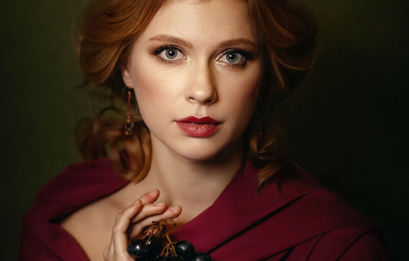 Photo wallpaper grapes, red, Lisa, Nastassja Parshina