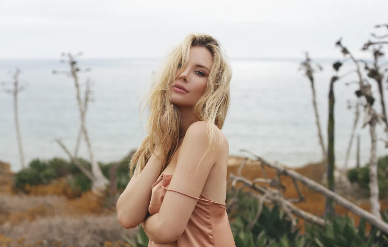 Photo wallpaper sexy, woman, young, beautiful, model, blonde, Tiffany Toth, tank top