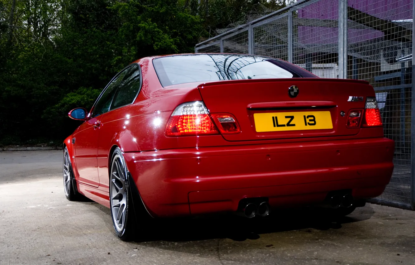 Photo wallpaper red, yellow, bmw, BMW, red, rear view, license plate, e46