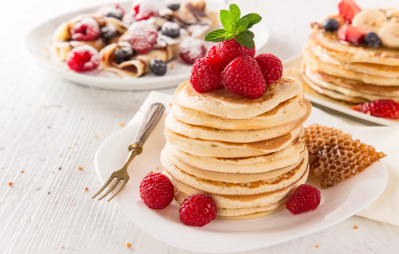 Photo wallpaper berries, cell, honey, mint, pancakes