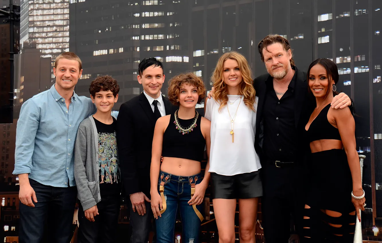 Photo wallpaper Gotham, 2014, Gotham, Jada Pinkett Smith, Camren Bicondova, Robin Lord Taylor, Donal Logue, Erin Richards