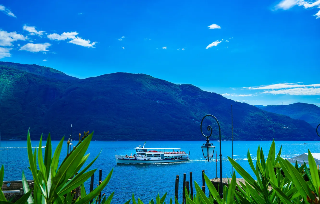 Photo wallpaper mountains, lake, Italy, lantern, Italy, ship, Piedmont, Cannobio