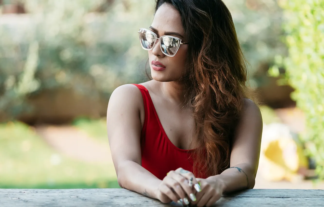 Photo wallpaper girl, hot, eyes, smile, beautiful, model, pretty, beauty