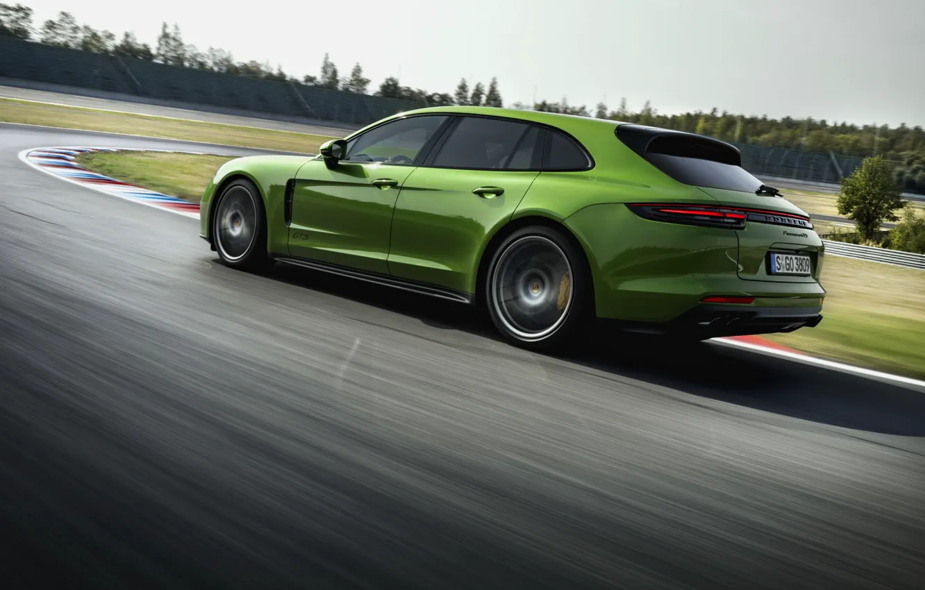 Photo wallpaper Porsche, track, 2018, Panamera GTS Sport Turismo