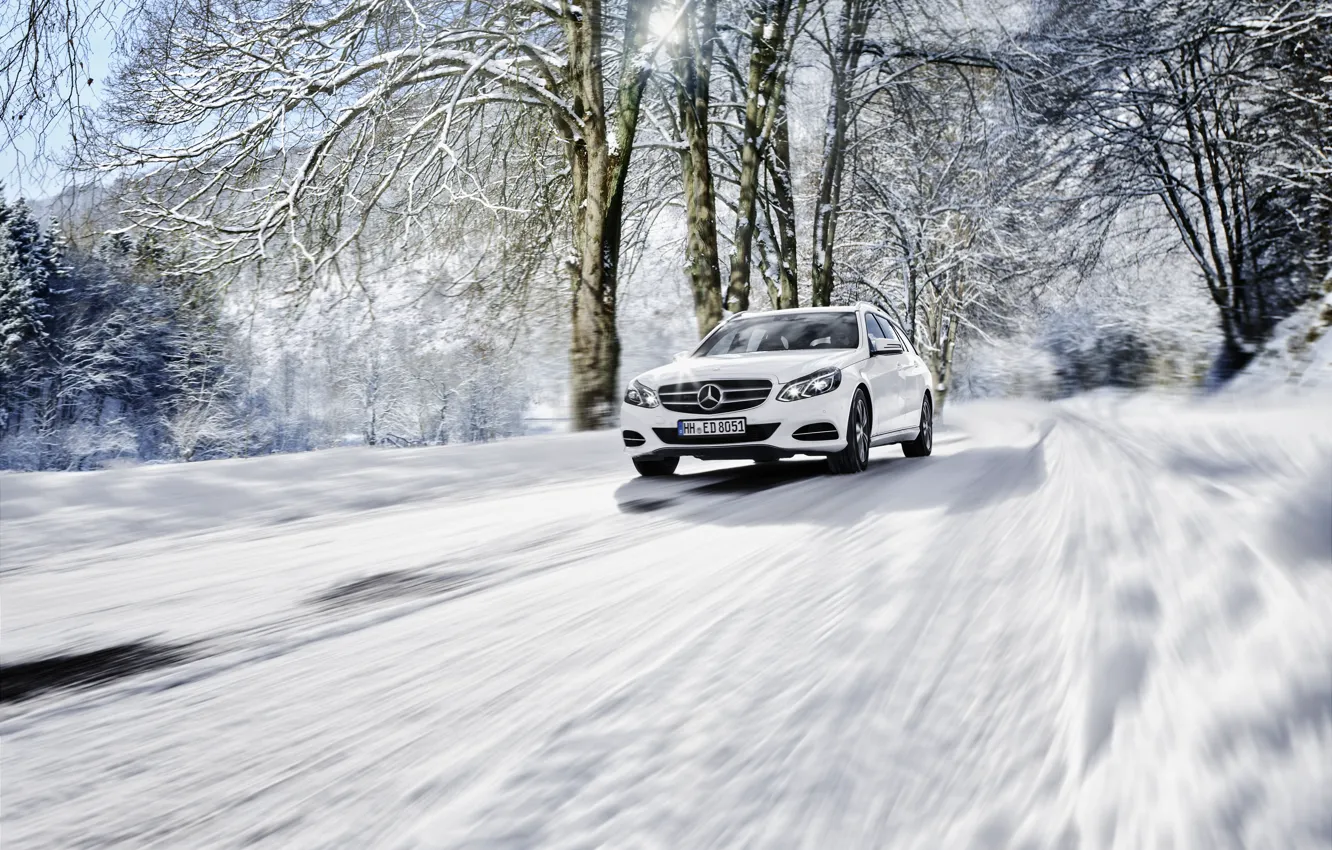 Photo wallpaper Winter, Road, Snow, Mercedes, Goodyear, Winter tires, Cold weather season, Cold weather season