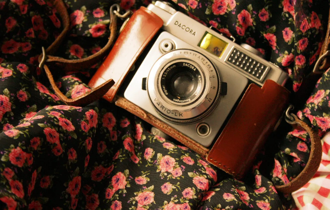 Photo wallpaper camera, the camera, fabric