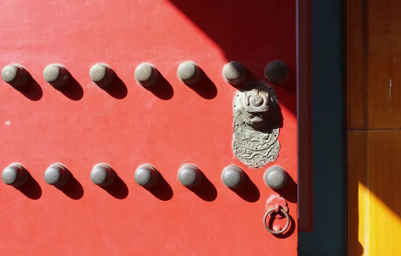 Photo wallpaper gate, the door, handle, China