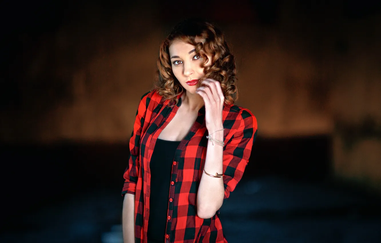 Photo wallpaper cell, makeup, shirt, brown-eyed, Daria