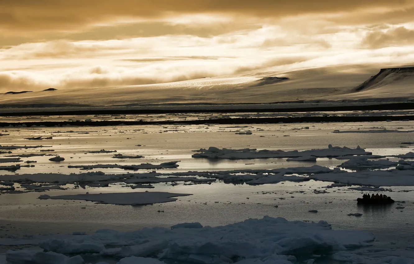 Photo wallpaper ice, clouds, mountains, river