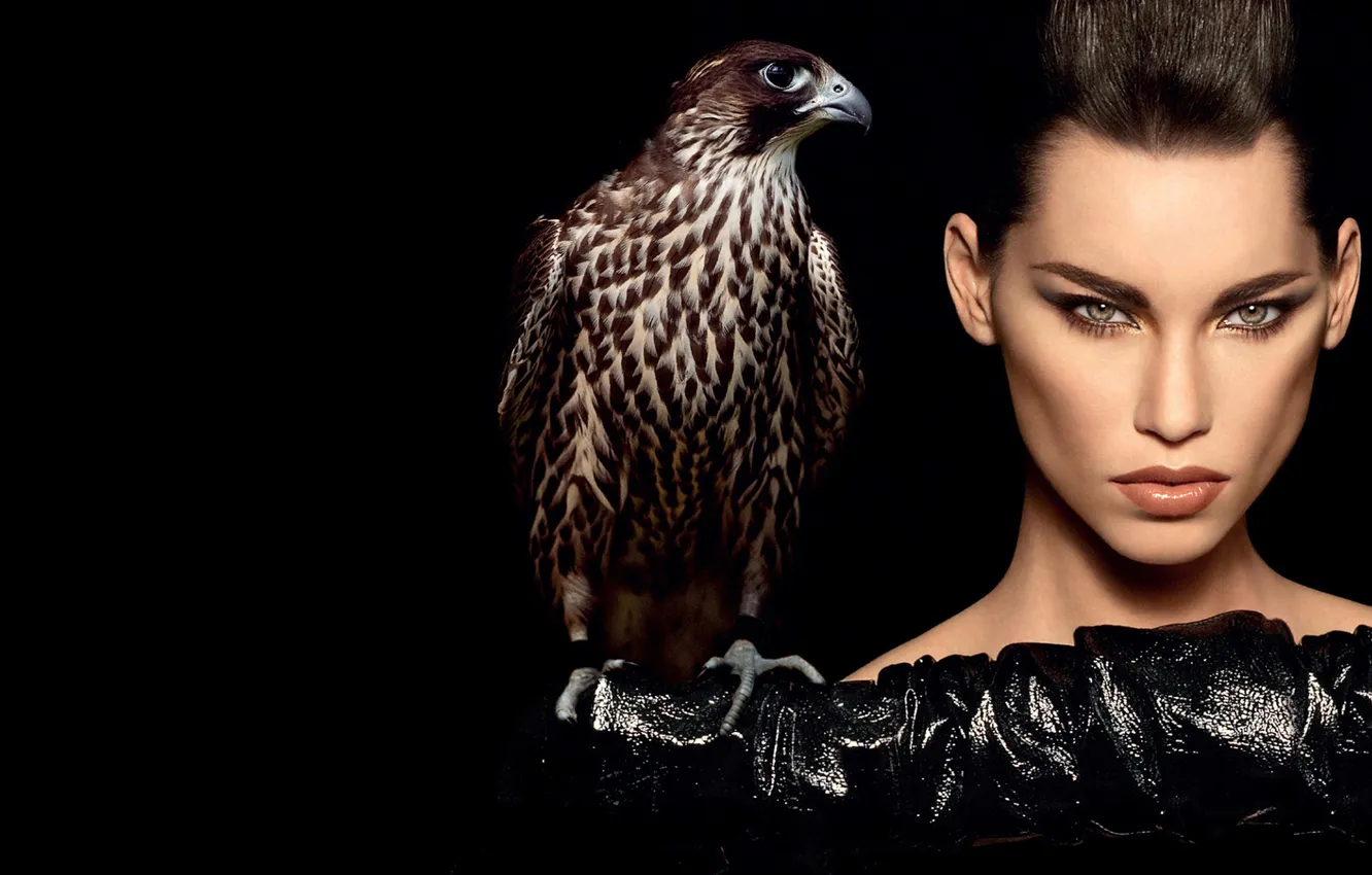Photo wallpaper Eagle, sexy, Nickelback, beautiful, model, gorgeous, Annie Henley, not a falcon