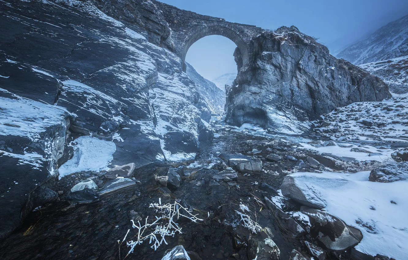 Photo wallpaper snow, mountains, stones, bad weather, mountain landscape, Ivan Kozz, The Fijian Bridge