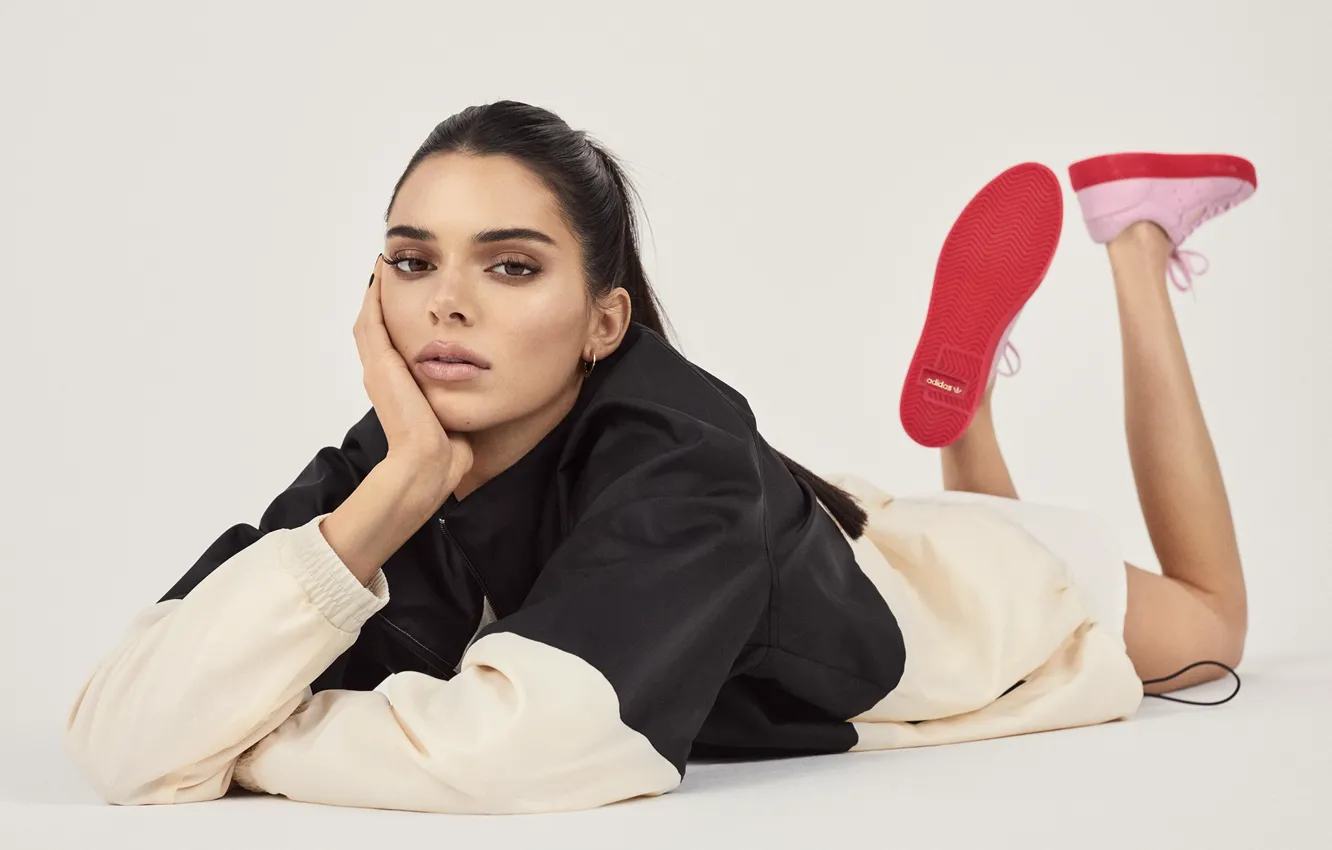 Photo wallpaper look, girl, pose, model, jacket, sneakers, Adidas, Kendall Jenner