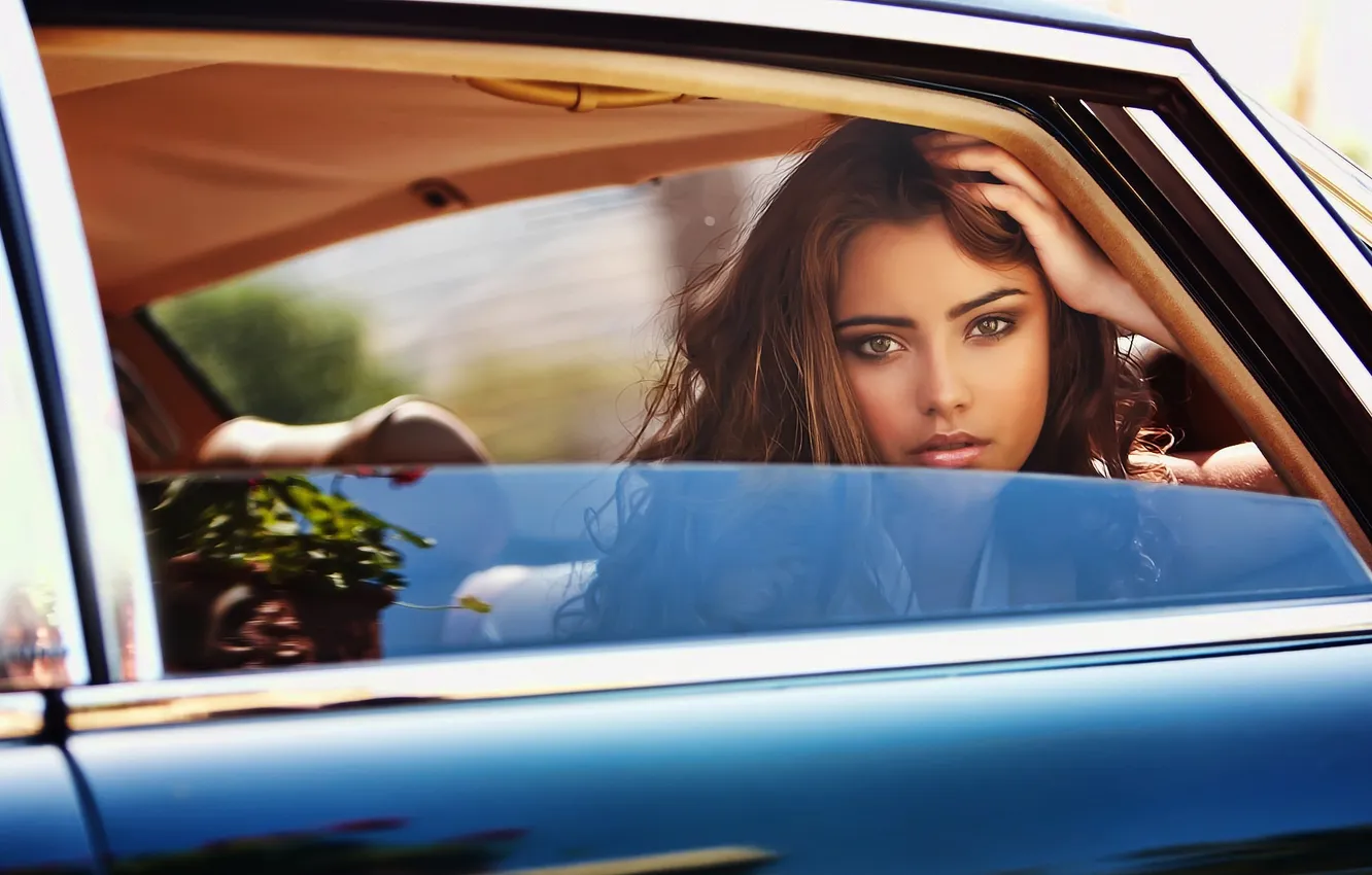 Photo wallpaper machine, look, girl, window, Natanielle Camargo