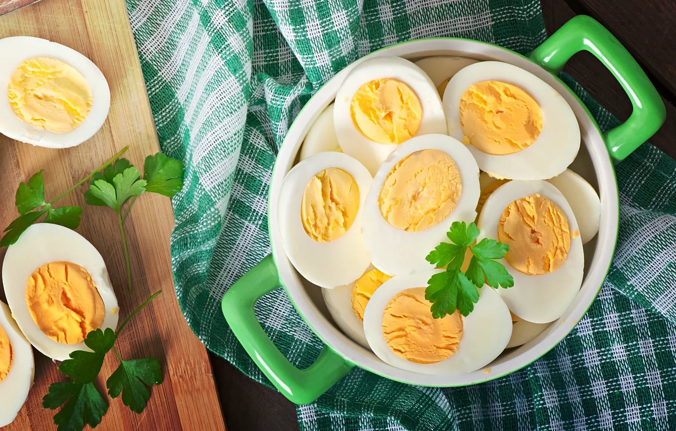 Photo wallpaper eggs, pan, halves, boiled