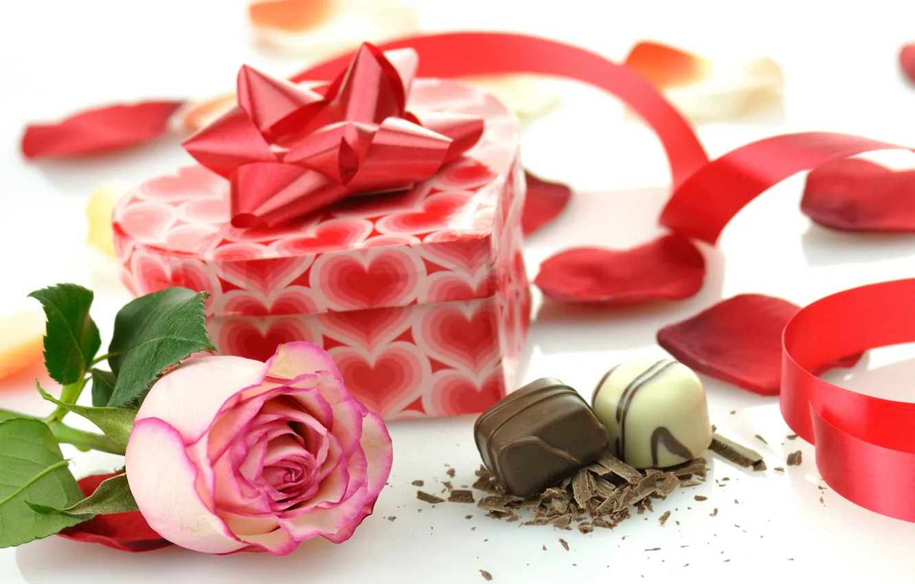 Photo wallpaper box, chocolate, roses, tape
