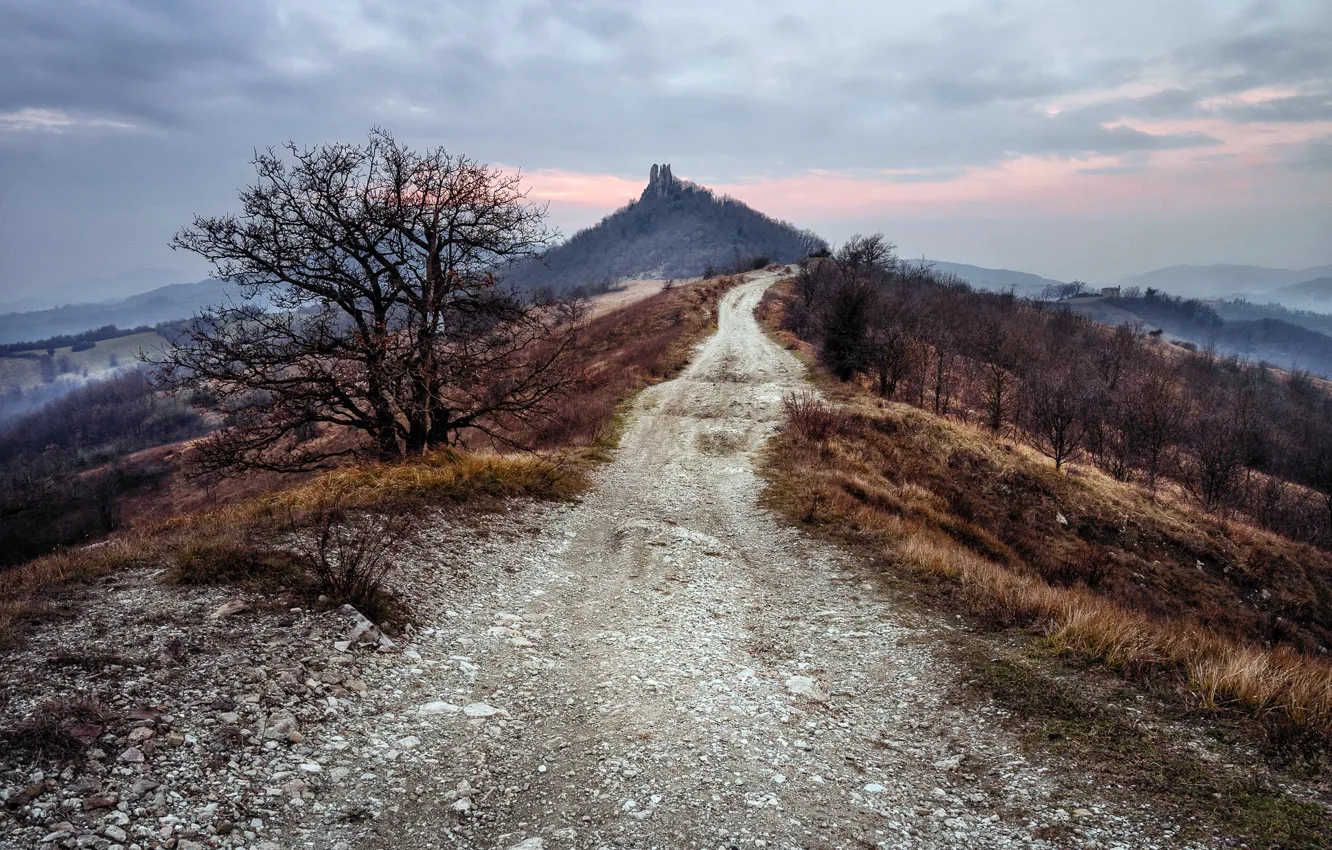 Photo wallpaper Emilia-Romagna, Roccalanzona, Medesano