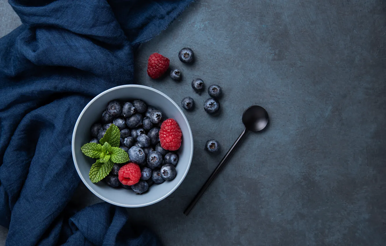 Photo wallpaper berries, raspberry, blueberries, spoon, bowl, mint, Natasha Breen