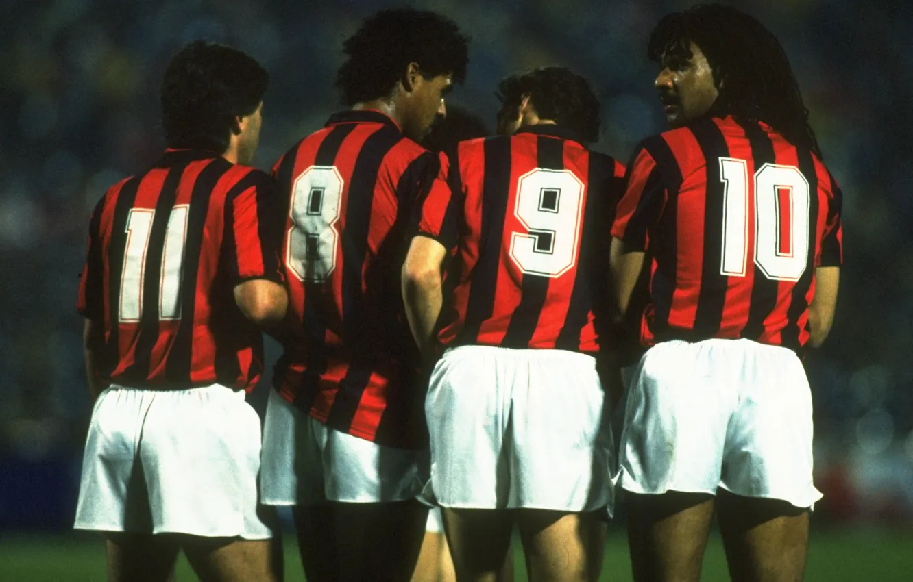 Photo wallpaper retro, Milan, wall, Ruud Gullit, Red-black, Frank Rijkaard, Carlo Ancelotti