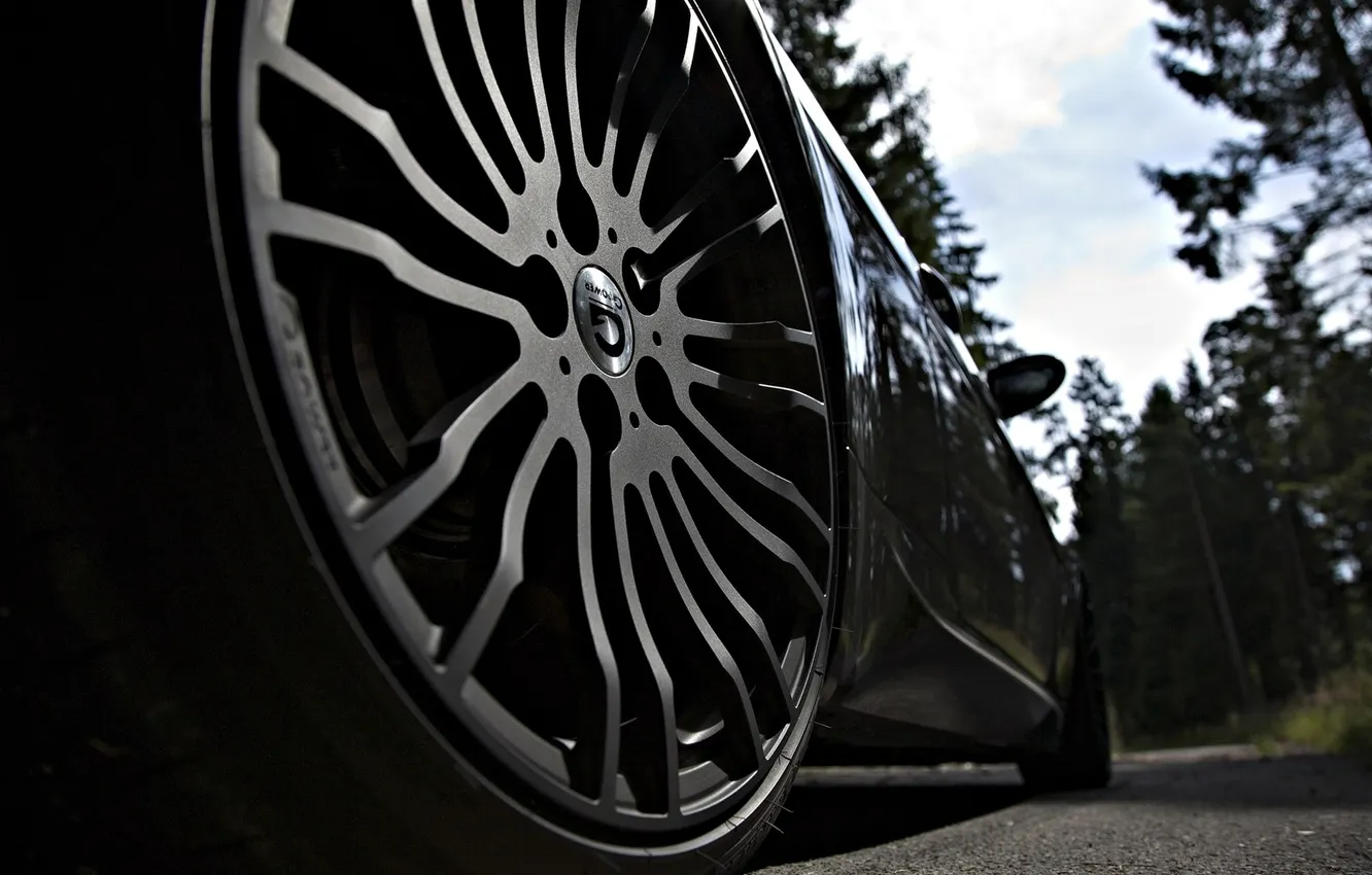 Photo wallpaper wheel, drives, G-Power