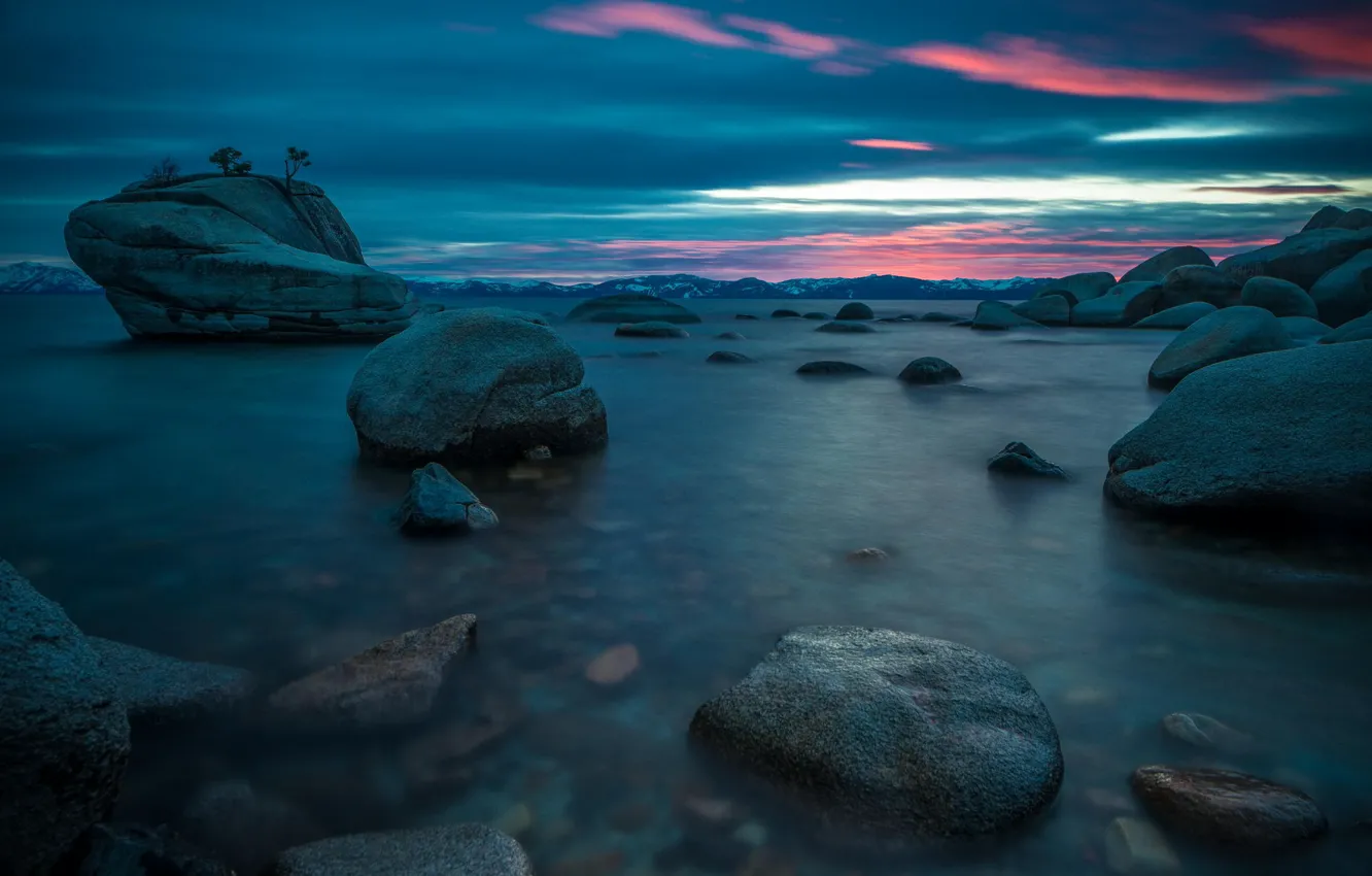 Photo wallpaper nature, lake, stones, rocks, dawn, twilight, Lake Tahoe, Bonsai Rock
